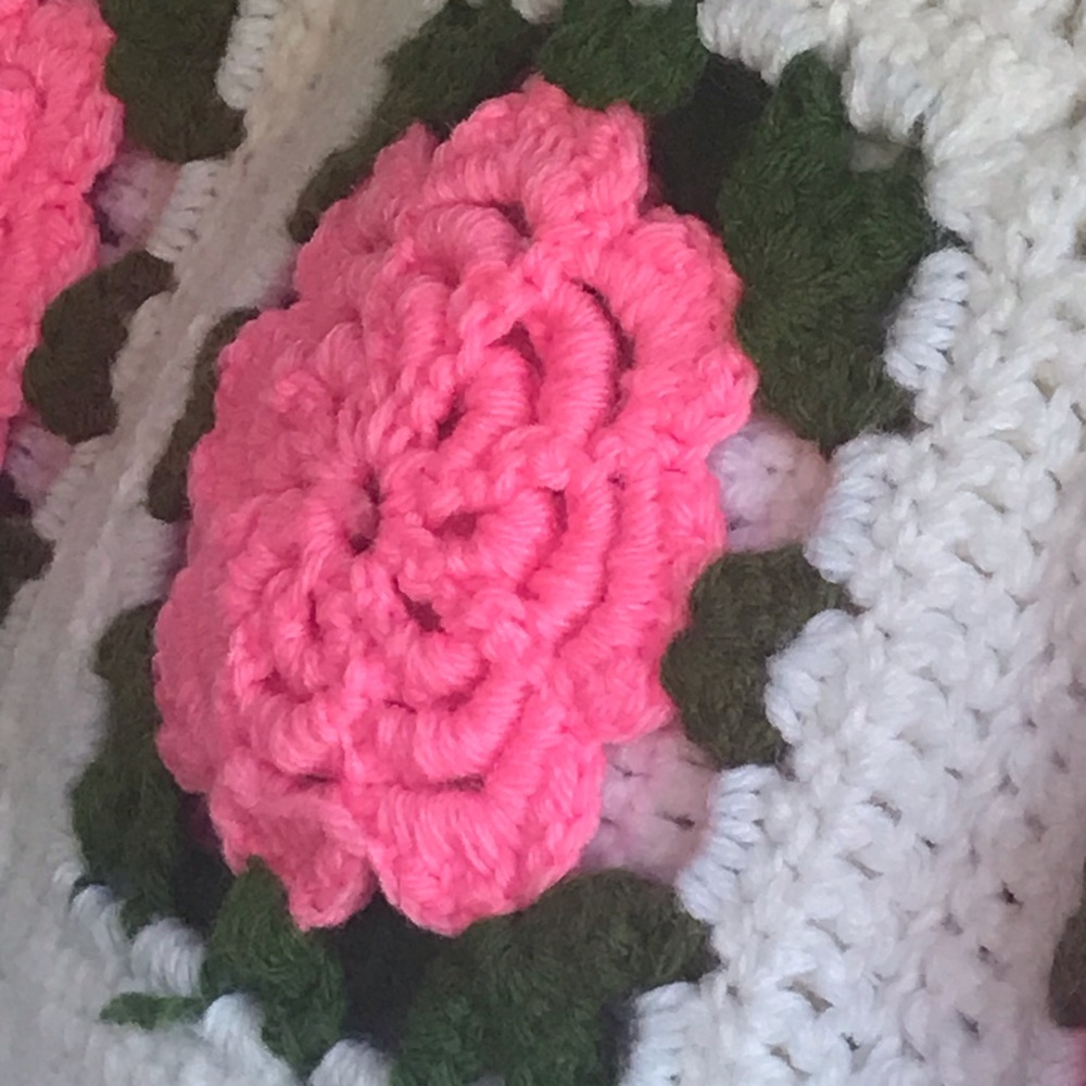 Handmade Vintage Crochet Floral Throw with Pink Rose Motif